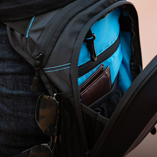 Rynox Pod Thigh Bag 5L Spill-proof design